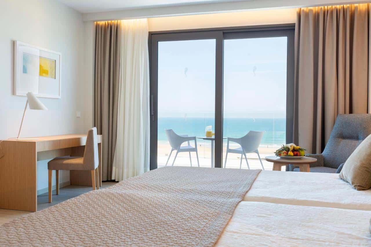 hoteles a pie de playa en españa