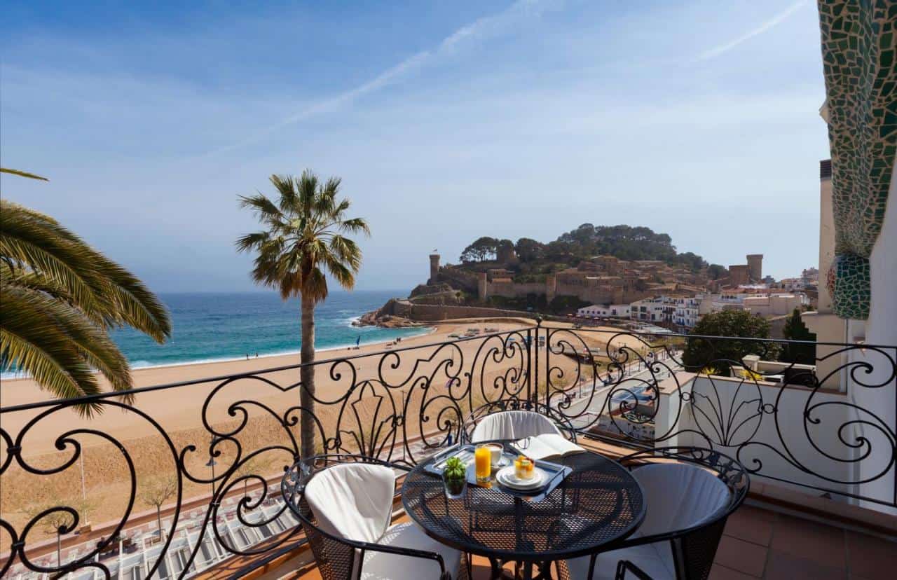hoteles-a-pie-de-playa-en-españa