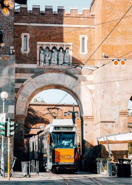 donde alojarse en milan